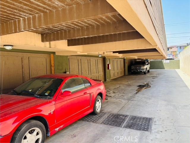 215 S 5th St, Alhambra, CA 91801 - view of garage