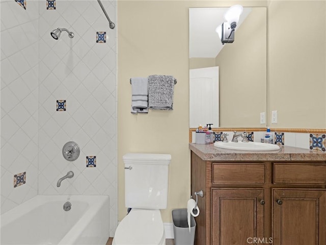 5753 White Oak Ave Unit 3, Encino, CA 91316 - bathroom with vanity and  shower combination
