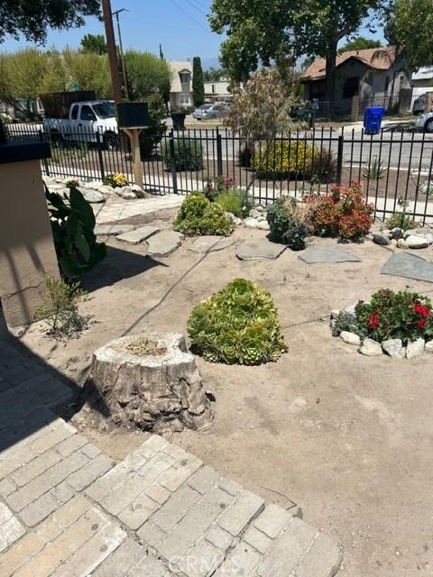 1388 N Lugo Ave, San Bernardino, CA 92404 - view of patio