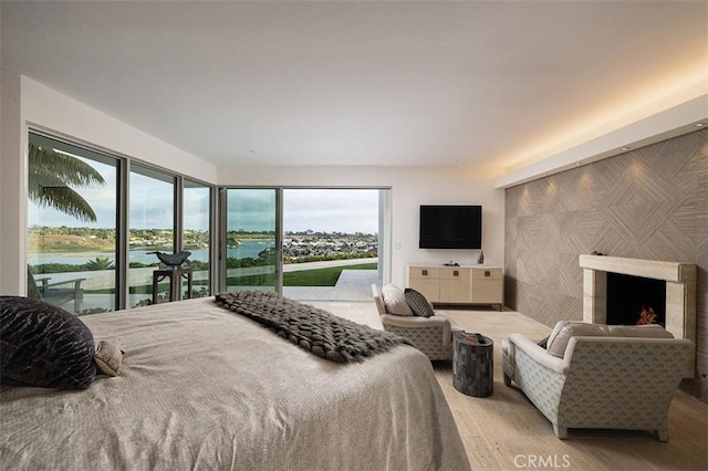 1336 Galaxy Dr, Newport Beach, CA 92660 - photo 24