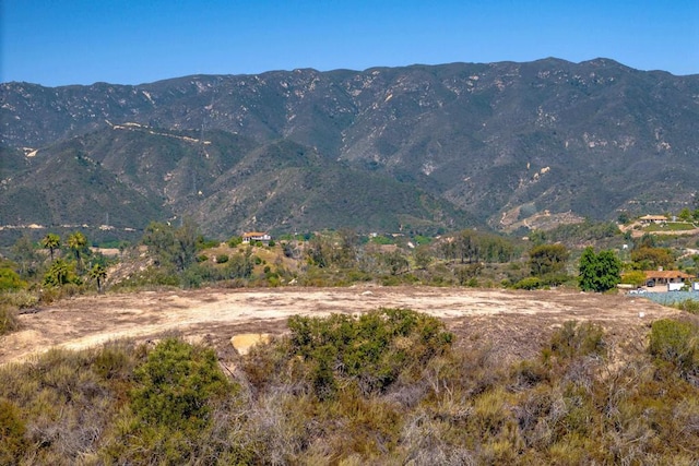 27 Daily Rd, Fallbrook, CA 92028