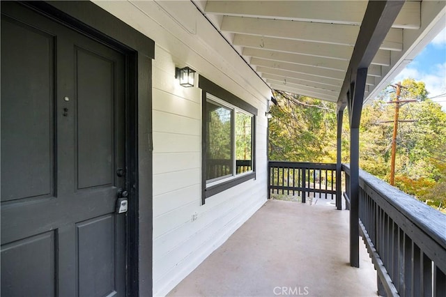 814 Glen View Ln, Twin Peaks, CA 92391 - photo 4