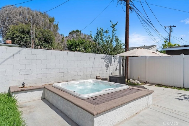 3203 Faust Ave, Long Beach, CA 90808 - view of swimming pool with an outdoor hot tub, a fenced backyard, and a patio area