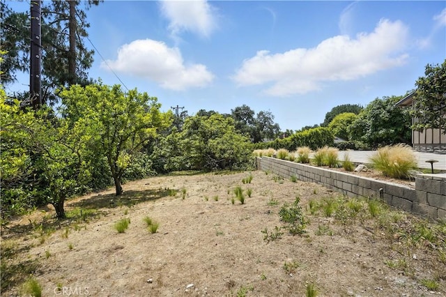 1987 Windover Rd, Pasadena, CA 91107 - view of yard