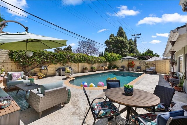 1640 Corsica Pl, Costa Mesa, CA 92626 - view of pool with a fenced backyard, a patio area, and outdoor lounge area