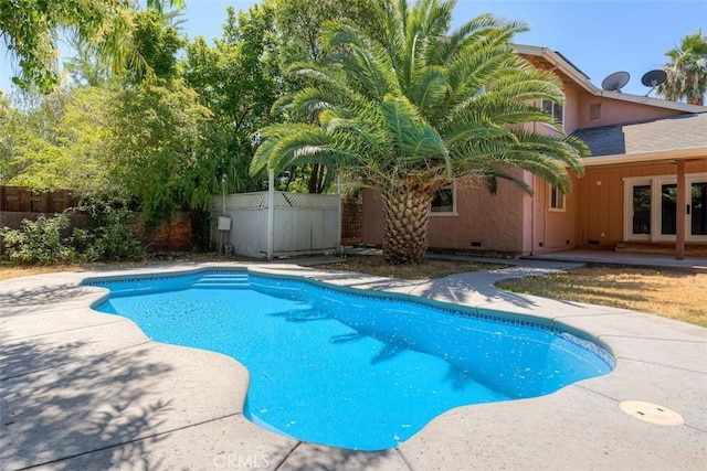 246 E Shasta St, Orland, CA 95963 - view of pool featuring a fenced backyard and a patio