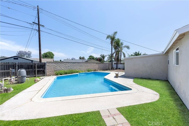 8888 Patrero St, Riverside, CA 92503 - view of pool with a fenced backyard and a patio area