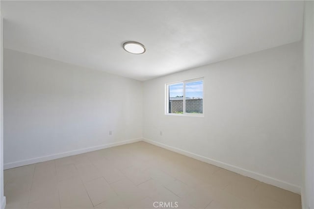 8888 Patrero St, Riverside, CA 92503 - unfurnished room featuring baseboards