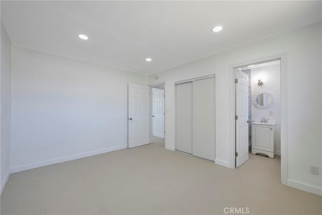 8888 Patrero St, Riverside, CA 92503 - unfurnished bedroom featuring recessed lighting, a closet, and connected bathroom