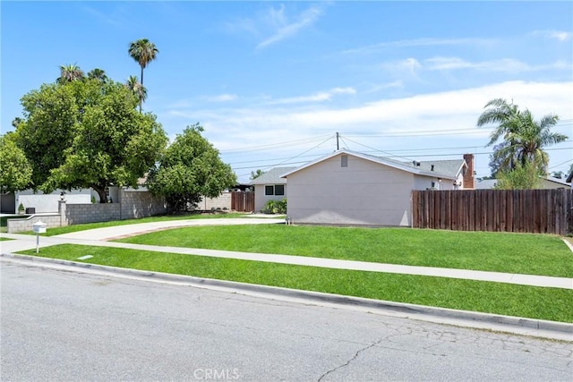 8888 Patrero St, Riverside, CA 92503 - single story home featuring concrete driveway