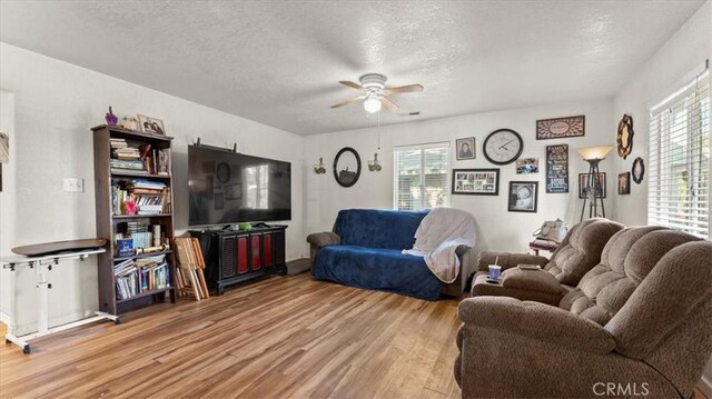 2290 Elgin St, Oroville, CA 95966 - photo 6