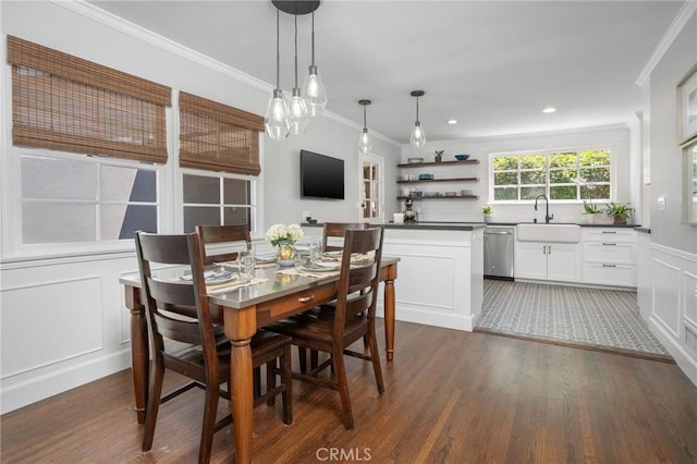 109 Via Ardilla, Palos Verdes Estates, CA 90274 - dining room with crown molding, dark wood finished floors, a decorative wall, recessed lighting, and wainscoting