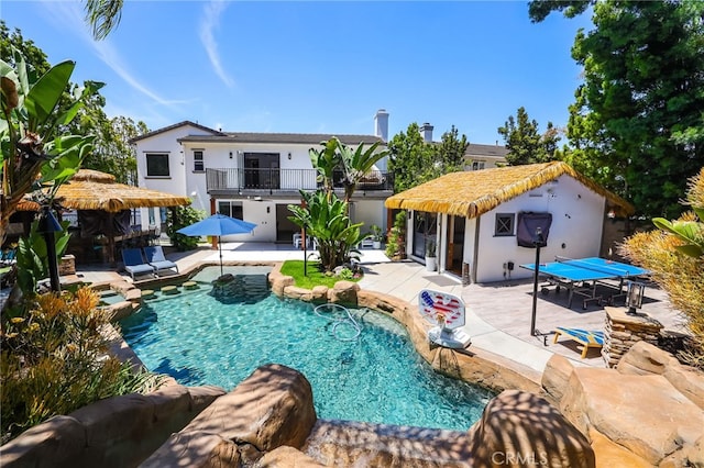1 Tularosa Ct, Aliso Viejo, CA 92656 - swimming pool with a patio area