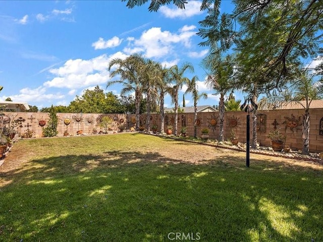 15745 Malaga Dr, Fontana, CA 92336 - photo 33