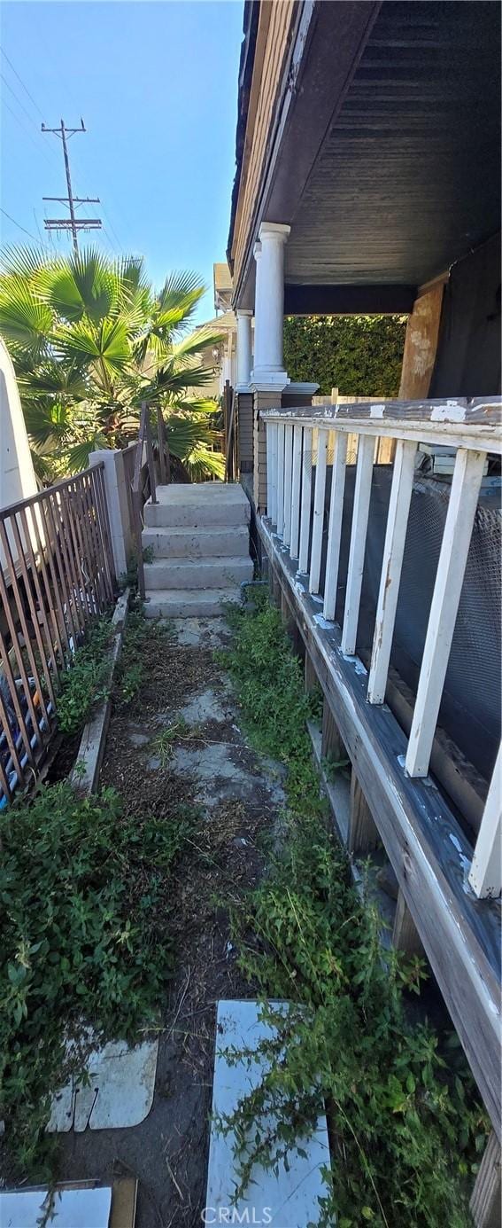2008 W 28th St, Los Angeles, CA 90018 - photo 6