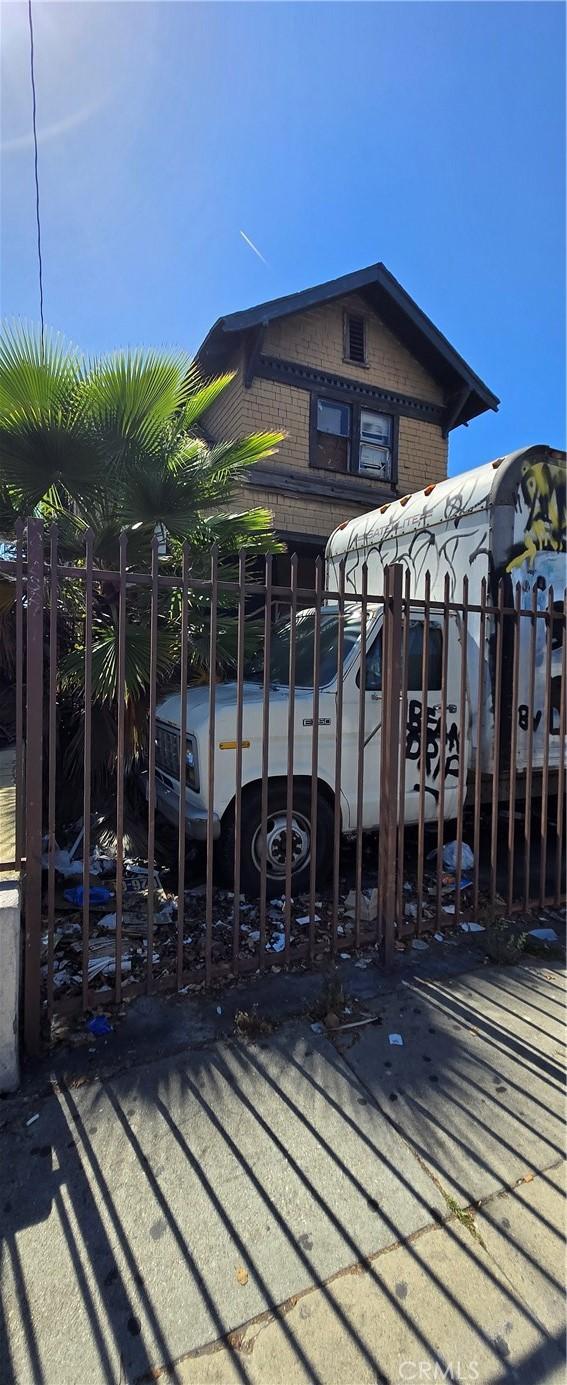 2008 W 28th St, Los Angeles, CA 90018 - photo 63