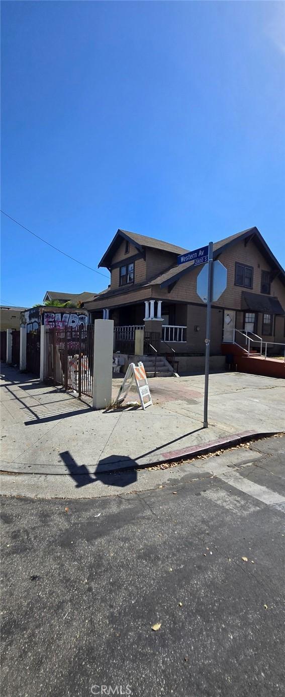 2008 W 28th St, Los Angeles, CA 90018 - photo 67