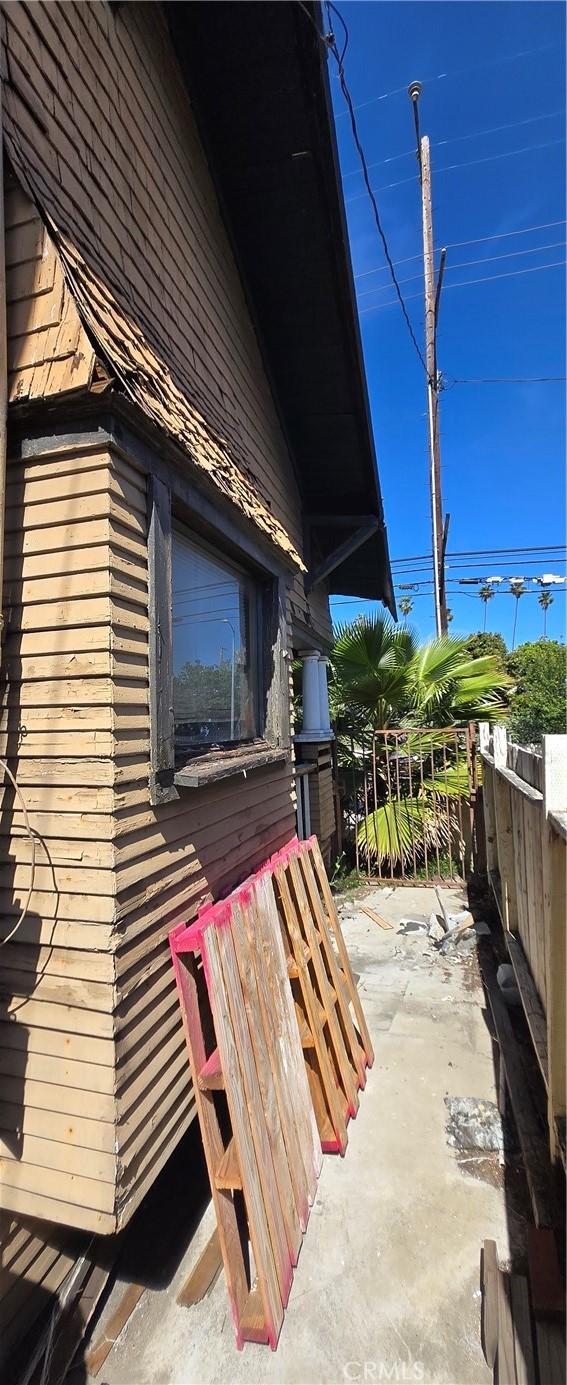 2008 W 28th St, Los Angeles, CA 90018 - photo 47