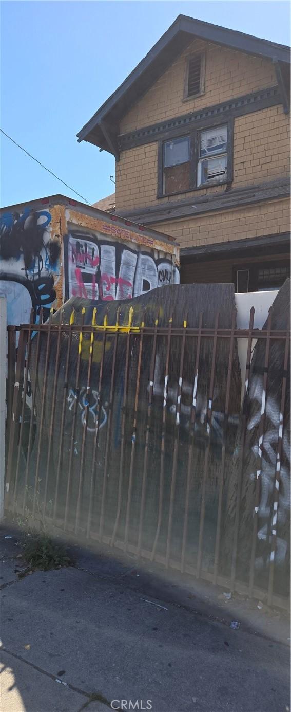2008 W 28th St, Los Angeles, CA 90018 - photo 61