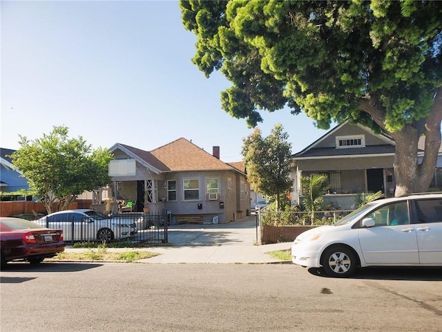 211 W 52nd St, Los Angeles, CA 90037 - view of front of house
