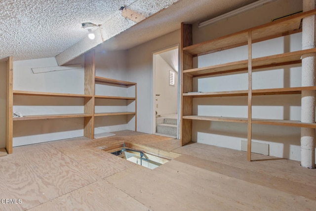 4062 Bridgewood Ln, Thousand Oaks, CA 91362 - view of storage