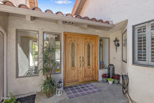 4062 Bridgewood Ln, Thousand Oaks, CA 91362 - entrance to property with stucco siding