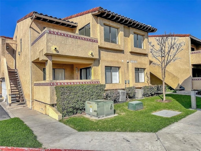 17333 Brookhurst St Unit D6, Fountain Valley, CA 92708 - view of building exterior with stairway