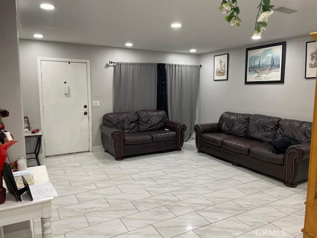 38950 164th St E, Palmdale, CA 93591 - living area with recessed lighting