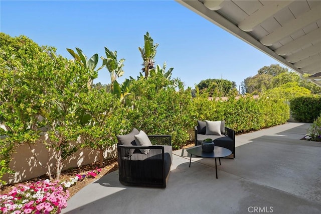 403 Vista Parada, Newport Beach, CA 92660 - view of patio with outdoor lounge area