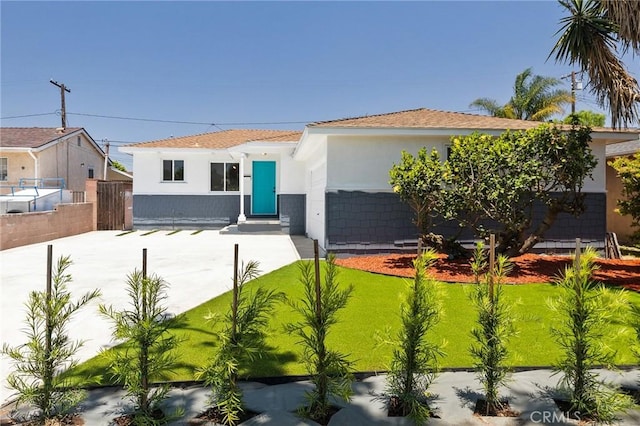 2321 W 182nd St, Torrance, CA 90504 - view of front of property with stucco siding