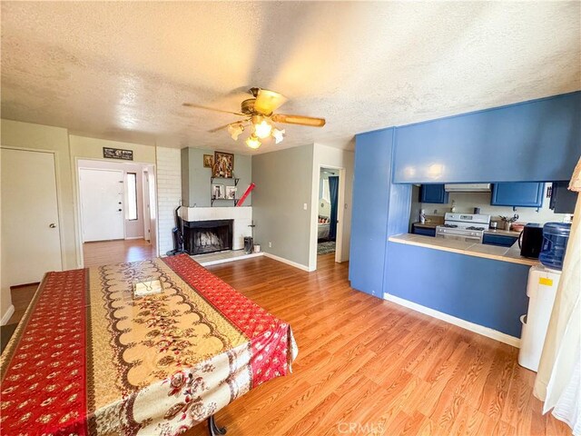 36648 Spanish Broom Dr, Palmdale, CA 93550 - photo 3