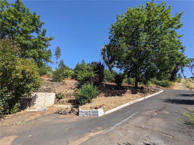 1880 Stearns Rd, Paradise, CA 95969