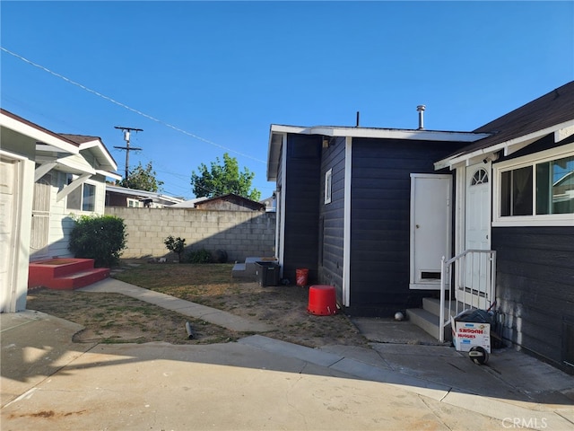 4312 Walton Ave, Los Angeles, CA 90037 - view of property exterior with entry steps