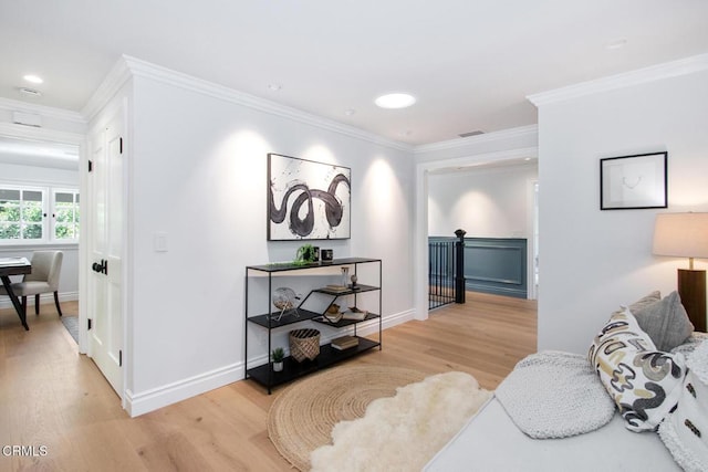 1036 S Madison Ave, Pasadena, CA 91106 - living room featuring light wood finished floors, crown molding, and recessed lighting