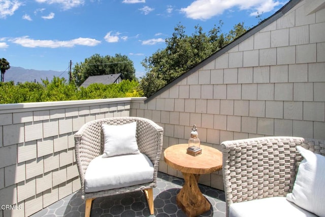 1036 S Madison Ave, Pasadena, CA 91106 - patio / terrace with a mountain view