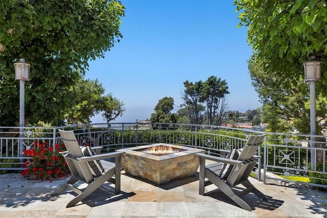 6883 Crest Rd, Rancho Palos Verdes, CA 90275 - photo 2