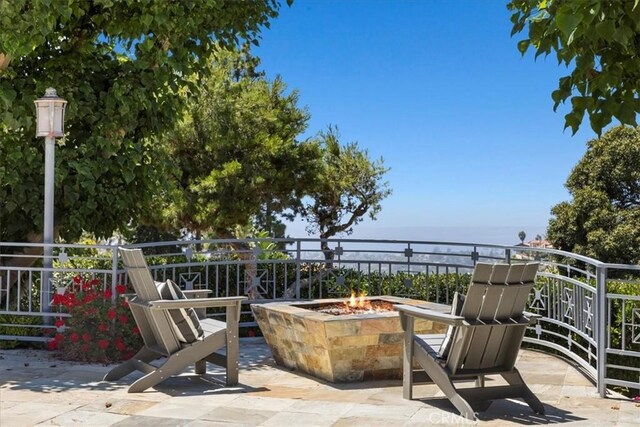 6883 Crest Rd, Rancho Palos Verdes, CA 90275 - photo 40