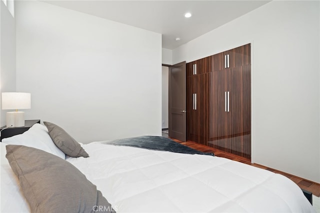 2623 Carnegie Ln, Redondo Beach, CA 90278 - bedroom with wood finished floors and recessed lighting