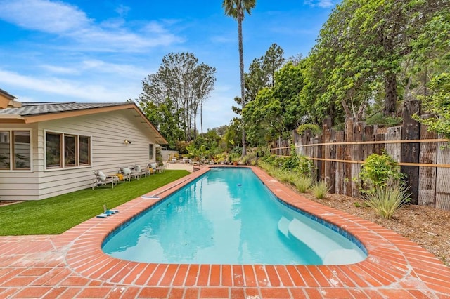 4678 Sun Vly, Del Mar, CA 92014 - view of pool featuring a patio