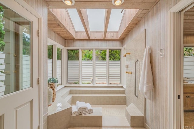 4678 Sun Vly, Del Mar, CA 92014 - bathroom with healthy amount of natural light and a skylight
