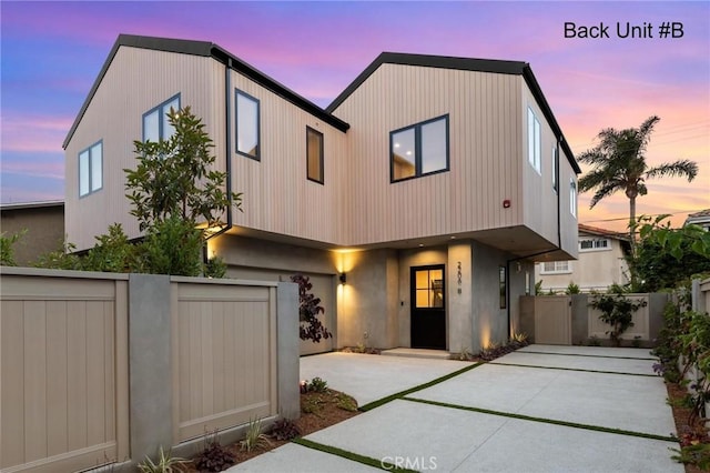 2206 Gates Ave Unit A, Redondo Beach, CA 90278 - view of contemporary house