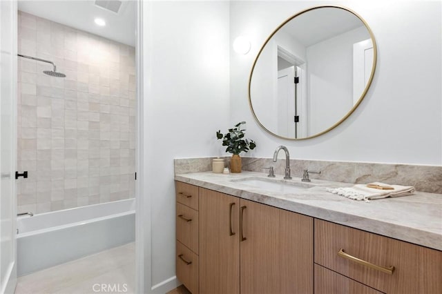 2206 Gates Ave Unit A, Redondo Beach, CA 90278 - bathroom with vanity and bathing tub / shower combination