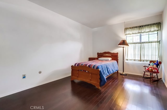 1313 Valley View Rd Unit 103, Glendale, CA 91202 - bedroom with baseboards and wood finished floors