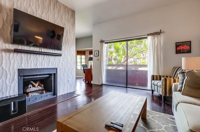 1313 Valley View Rd Unit 103, Glendale, CA 91202 - living area featuring wood finished floors and a fireplace