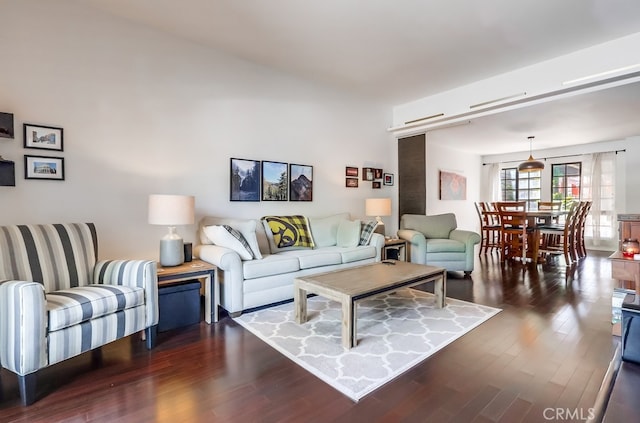 1313 Valley View Rd Unit 103, Glendale, CA 91202 - living room with dark wood-style flooring