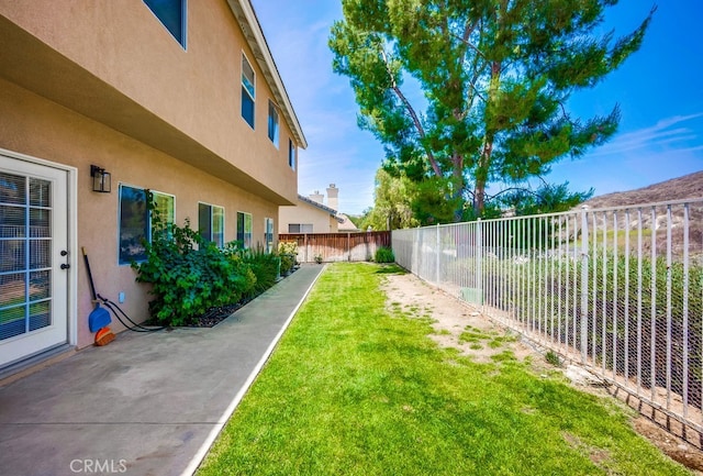 8550 Rolling Hills Dr, Corona, CA 92883 - view of fenced backyard