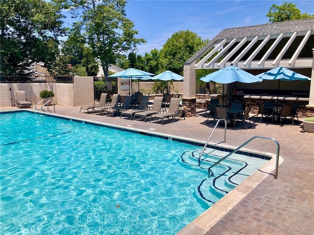28082 Palmetto Ct, Laguna Niguel, CA 92677 - community pool featuring a patio and outdoor dining space