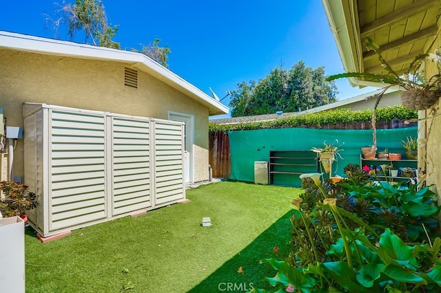 20606 Skouras Dr, Winnetka, CA 91306 - view of yard