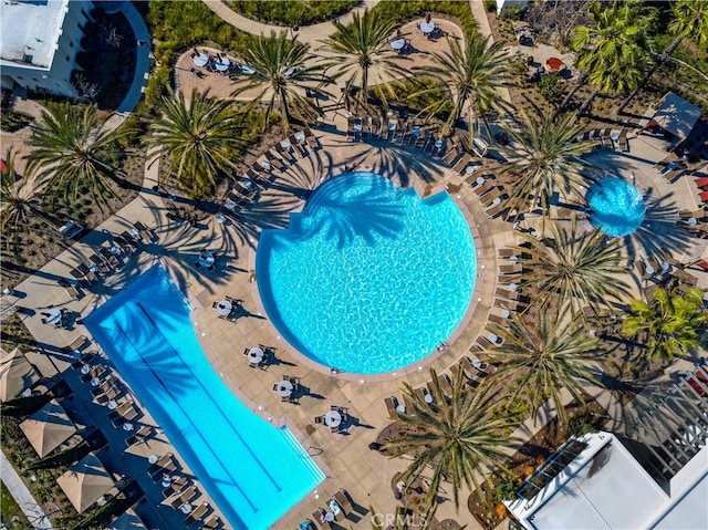 13028 Central Ave Unit 202, Hawthorne, CA 90250 - view of pool