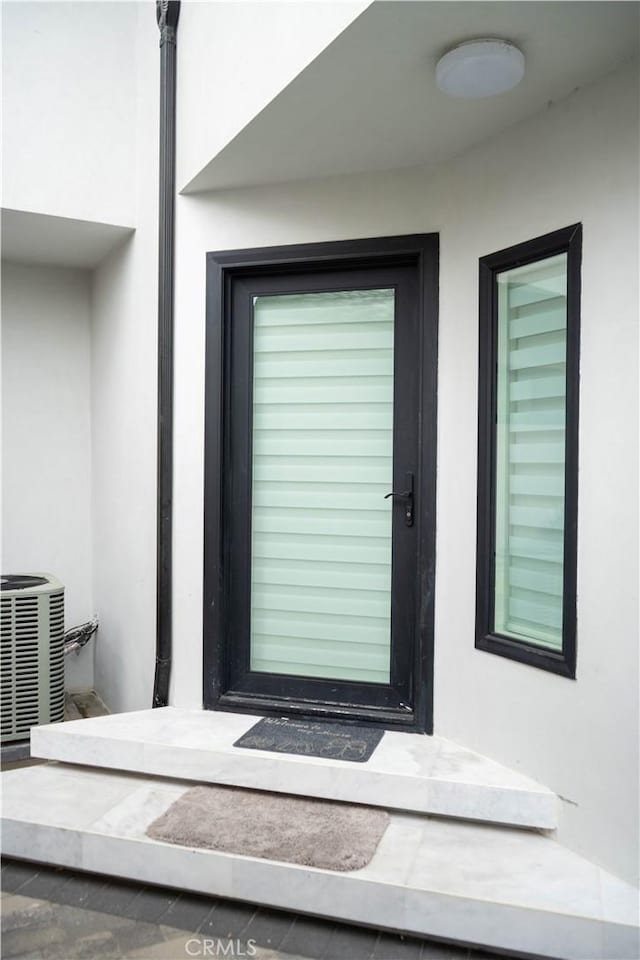 9359 Cecilia St, Downey, CA 90241 - property entrance featuring stucco siding